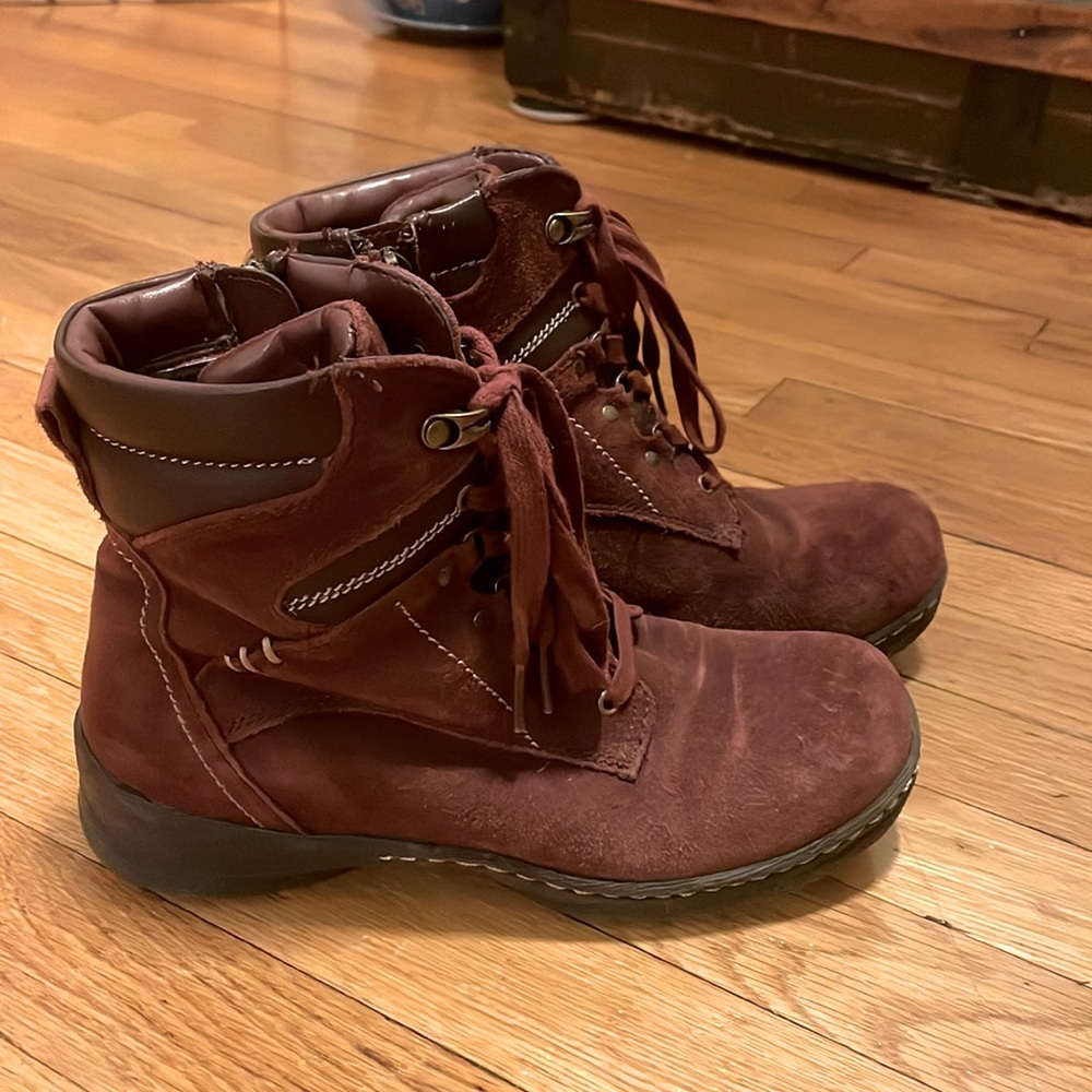 Burgundy suede fleece-lined Studio B winter boots